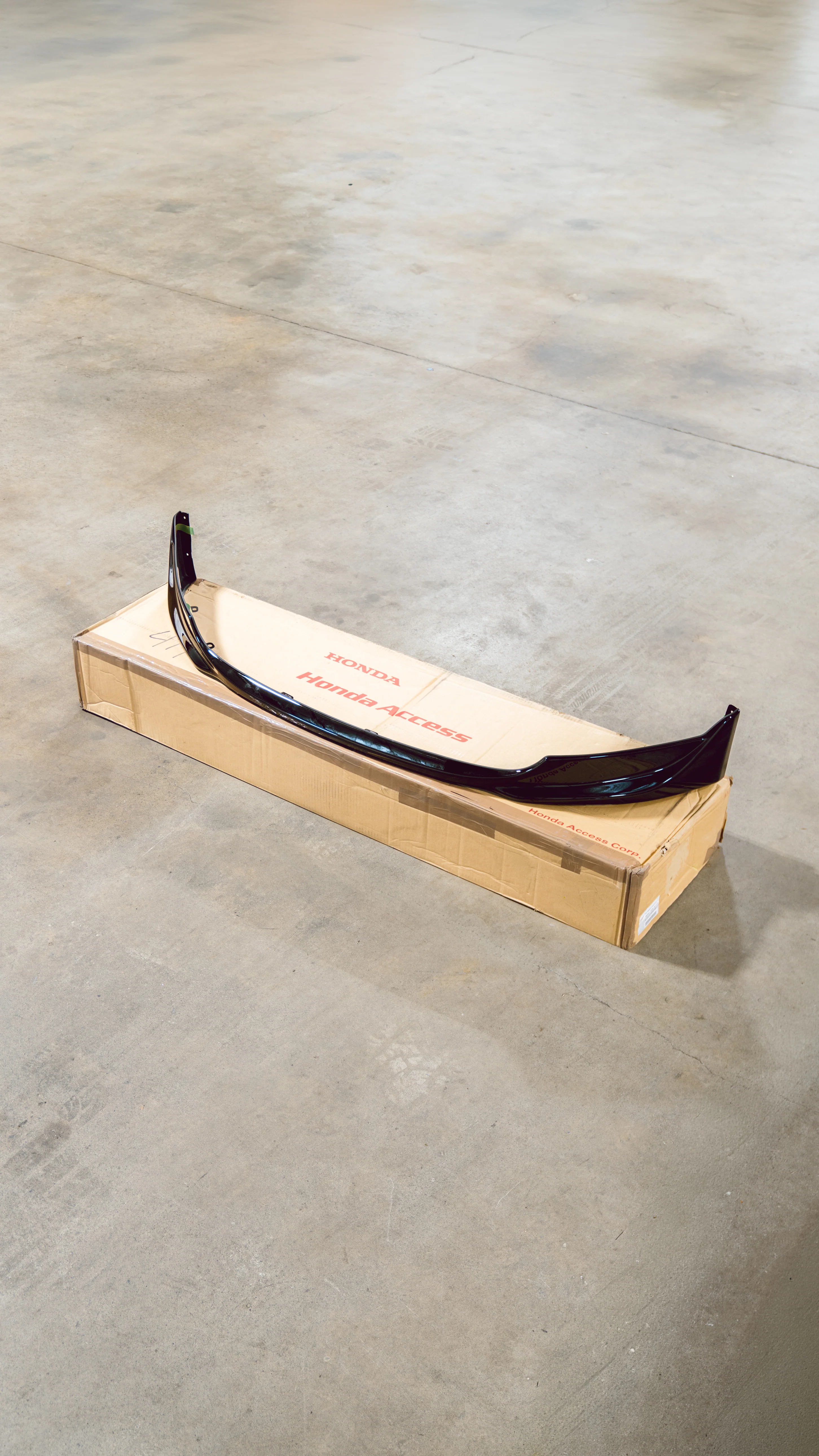 HONDA OEM S2000 AP2 LIP - Image 3