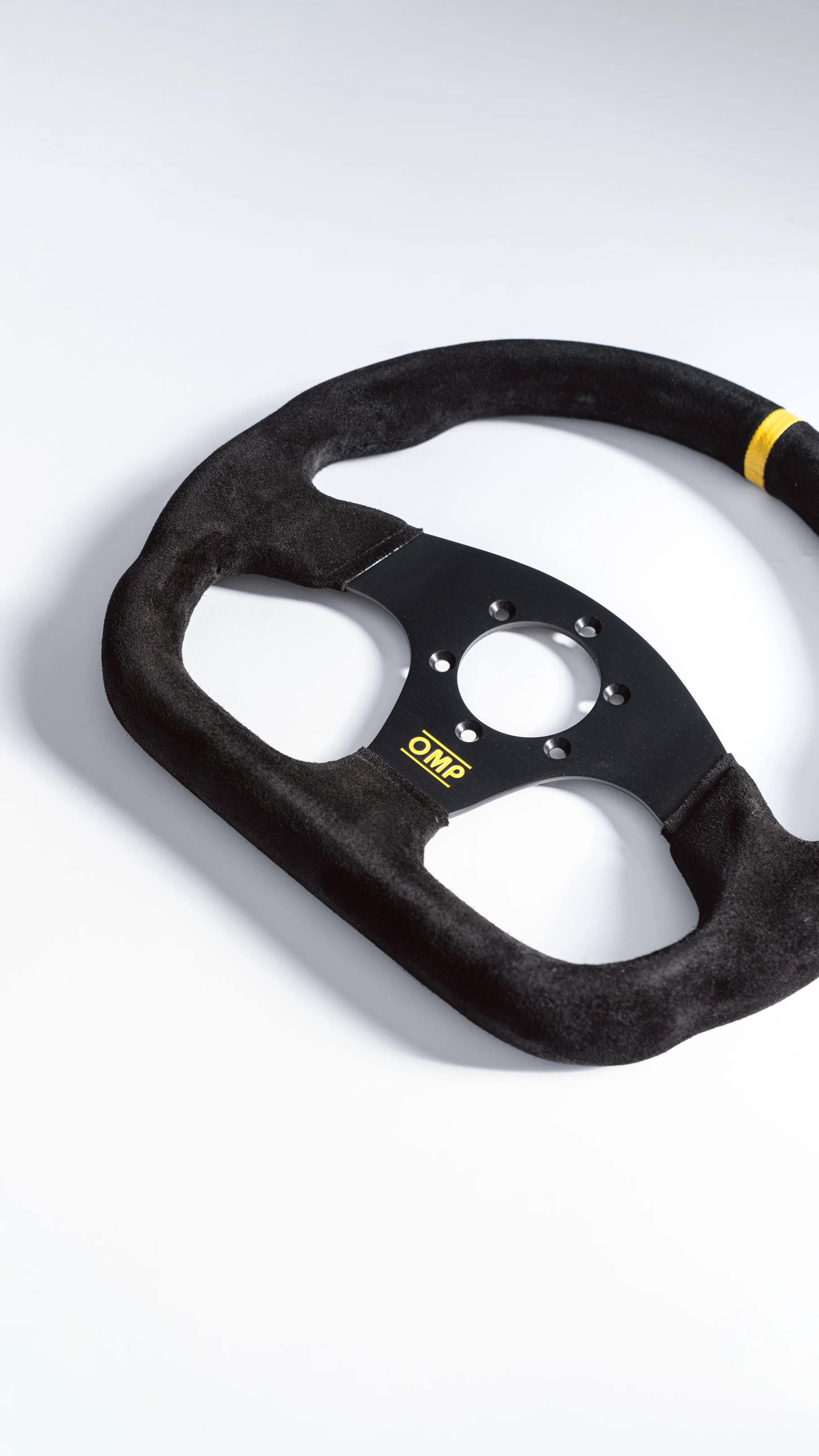 OMP SUPERQUADRO STEERING WHEEL - Image 4