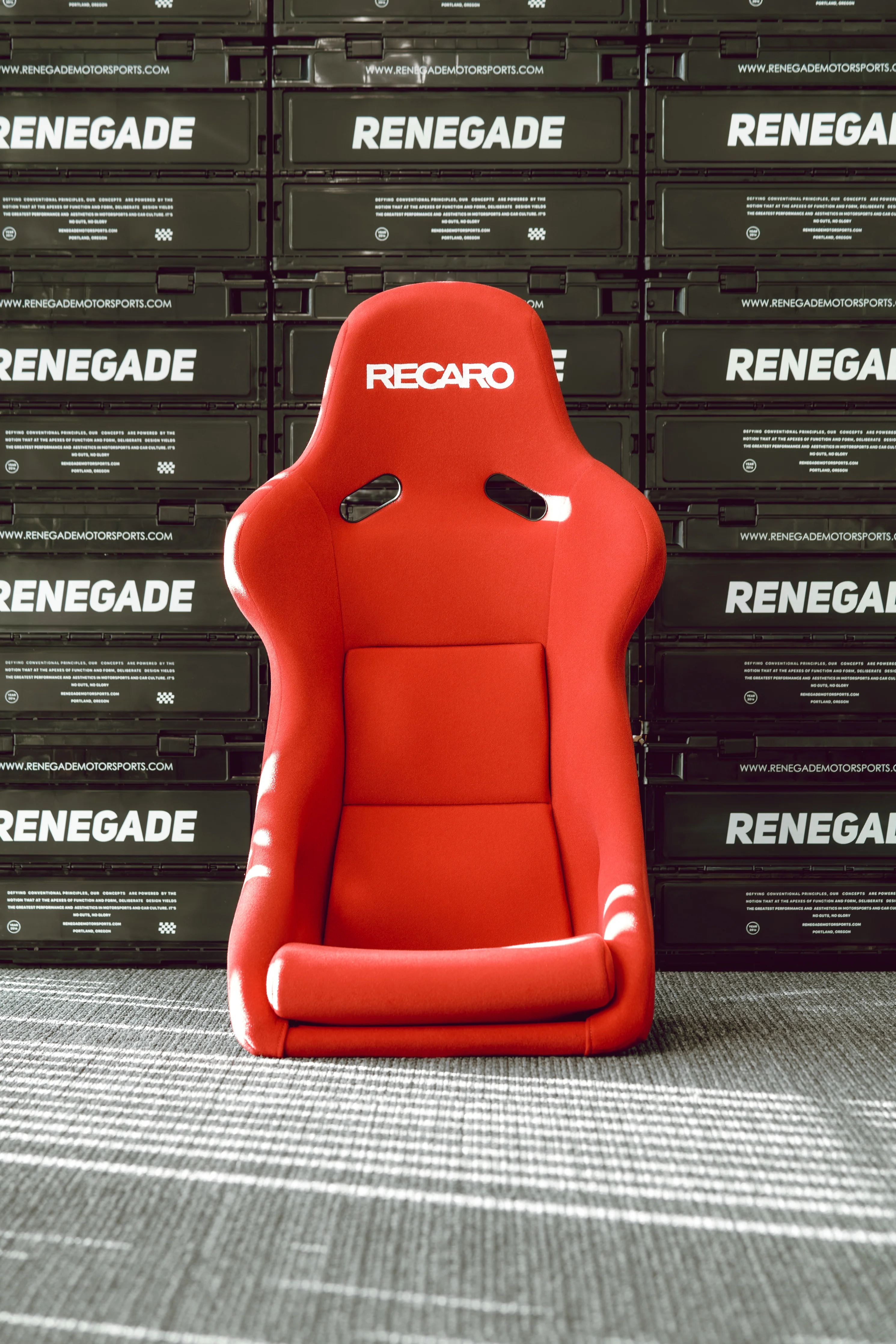 RECARO POLE POSITION BUCKET SEAT - Image 3