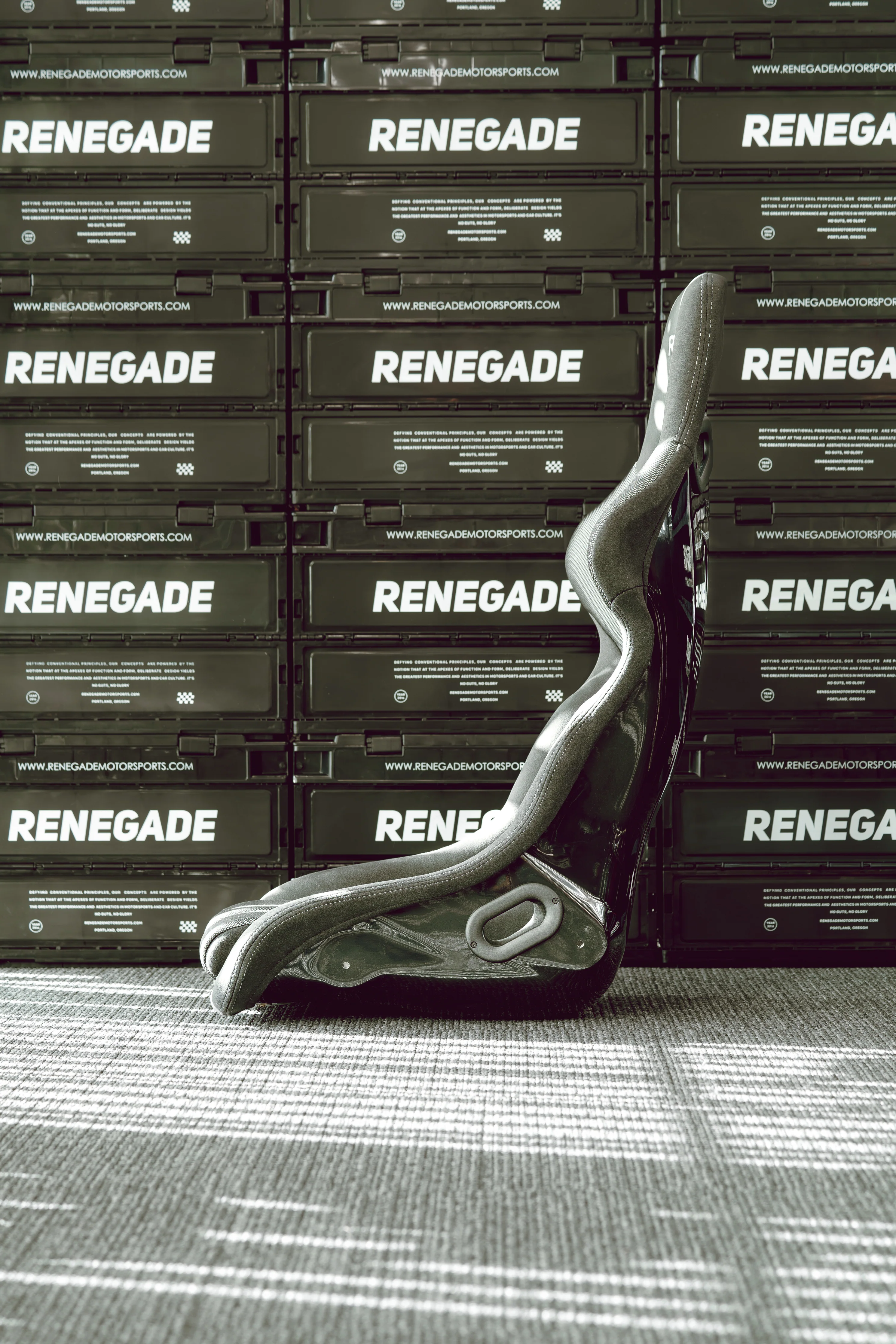 RECARO RS-G GK BUCKET SEAT - Image 3