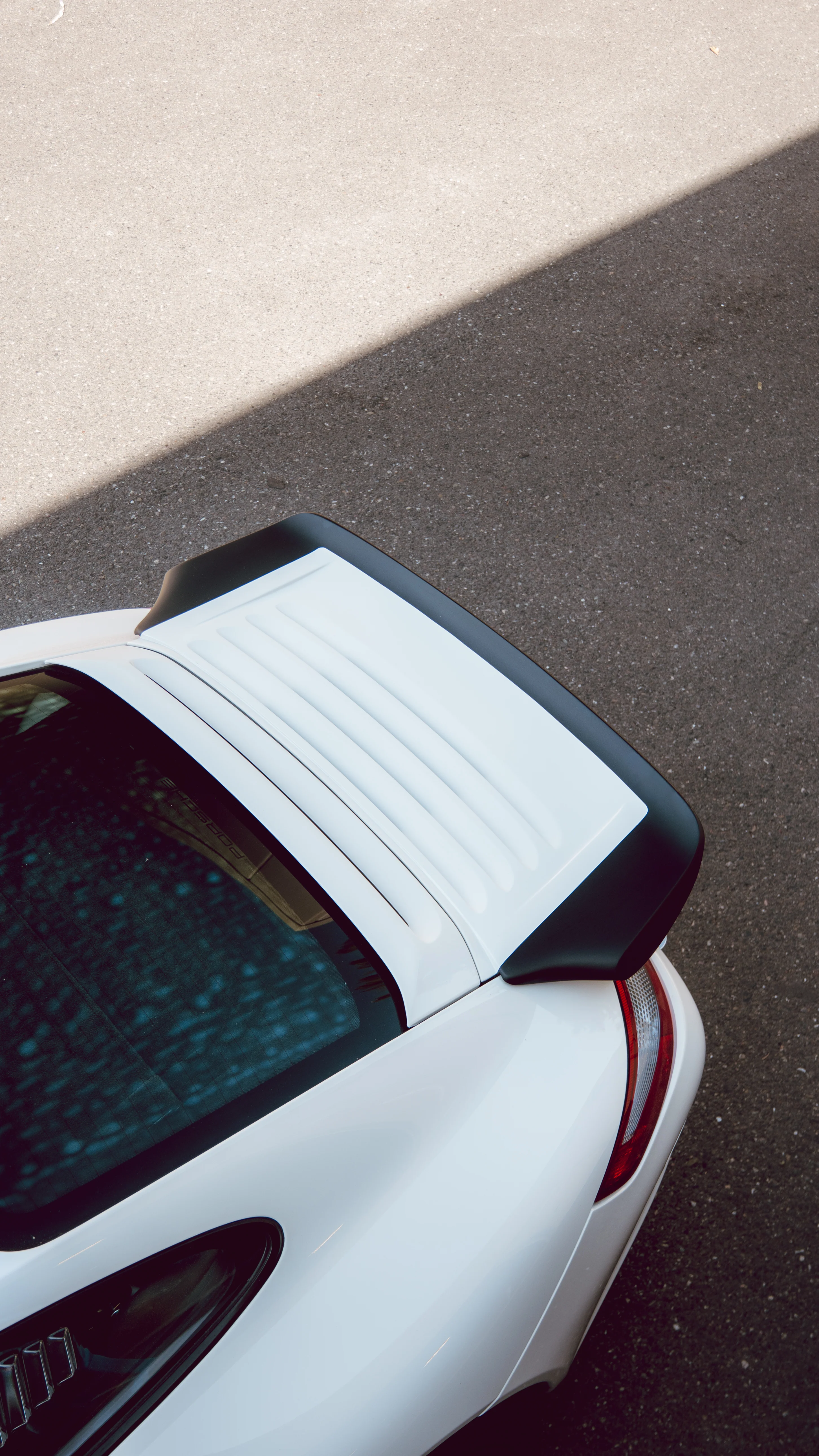 RENEGADE 997 WHALE TAIL - Image 5