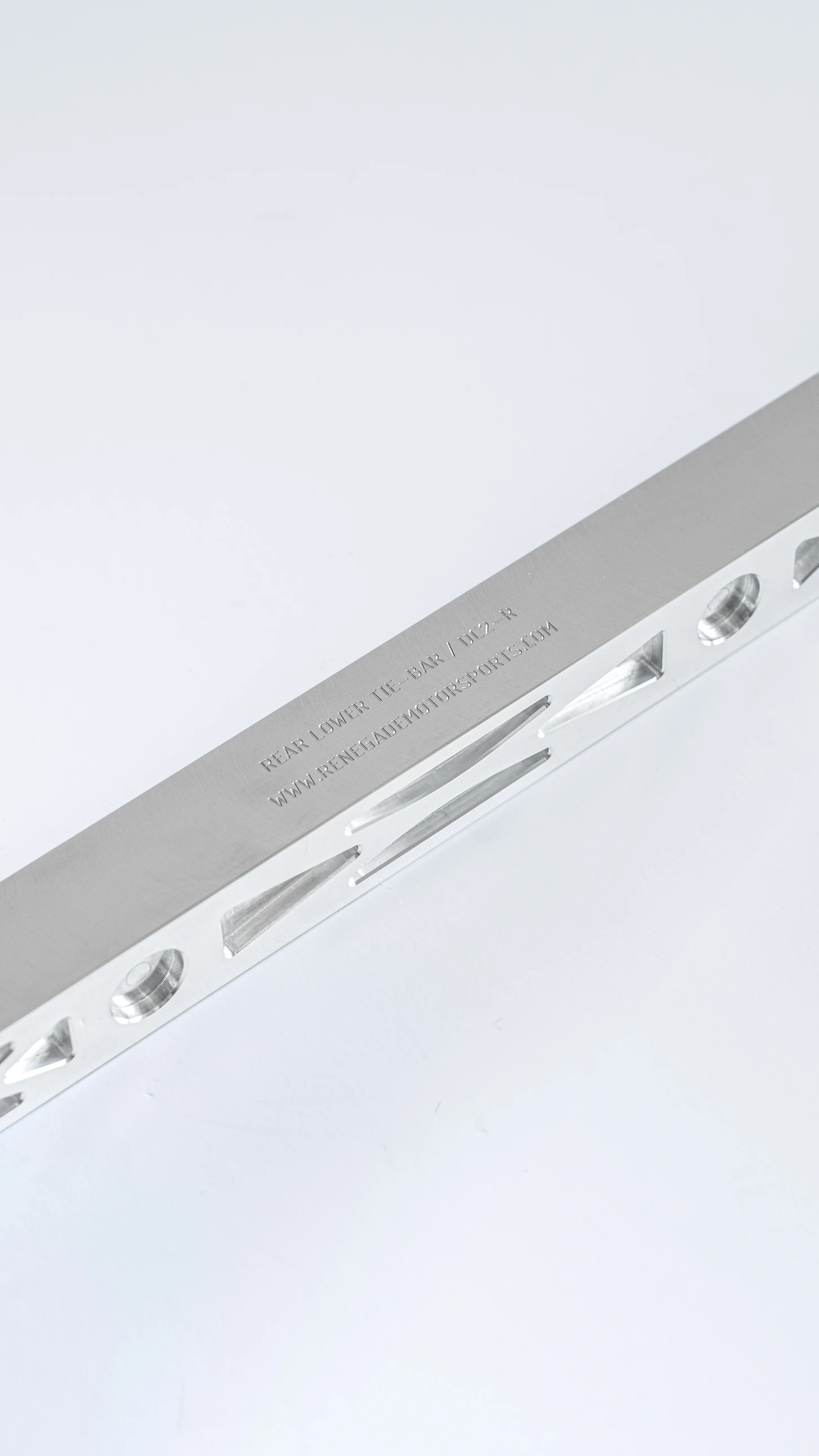RENEGADE DC2-R BILLET LOWER REAR TIE BAR - Image 5