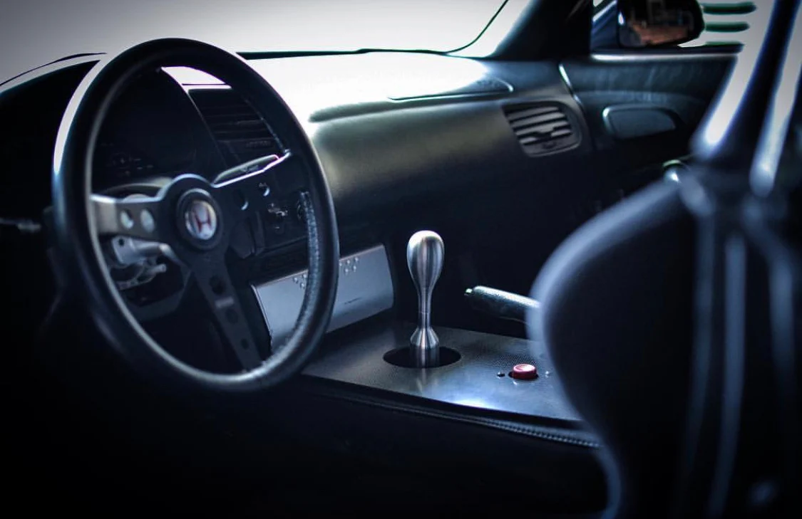 RENEGADE S2000 CARBON CONSOLE - Image 10