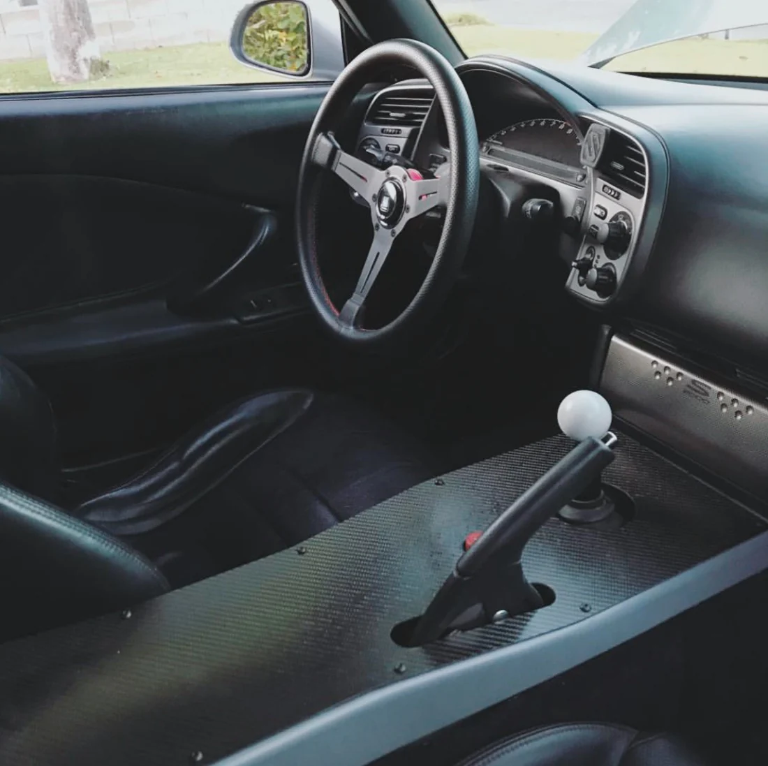 RENEGADE S2000 CARBON CONSOLE - Image 8