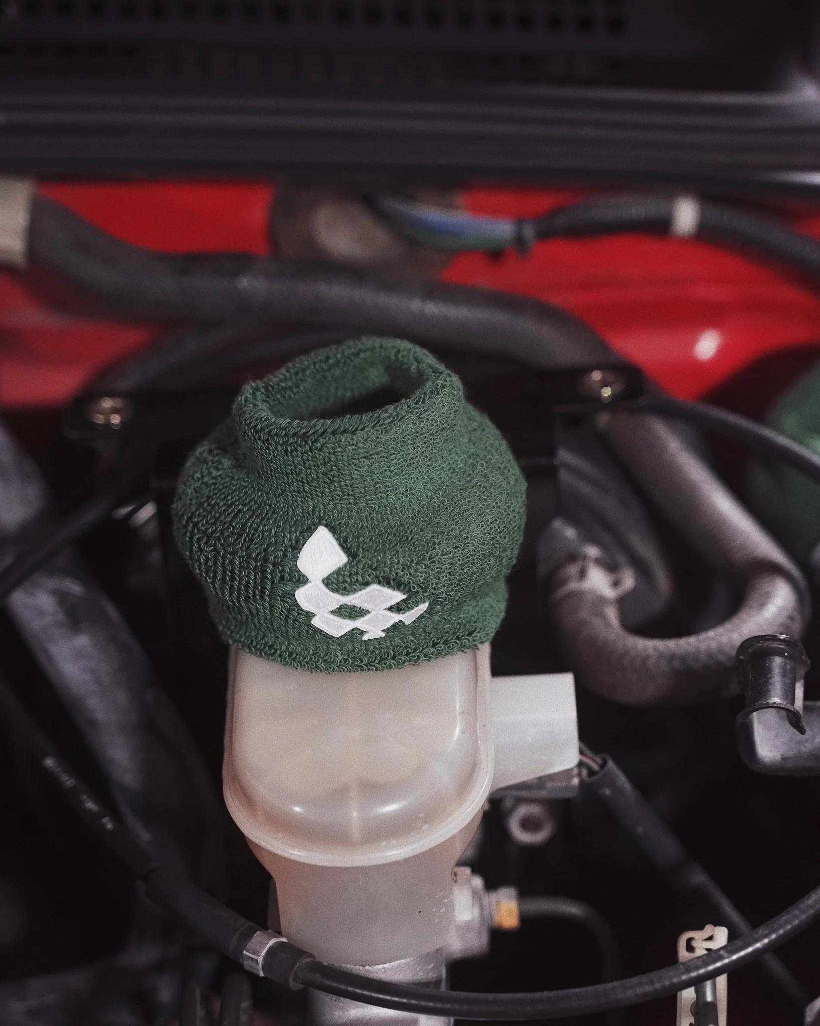 RENEGADE RESERVOIR COVER - Image 4