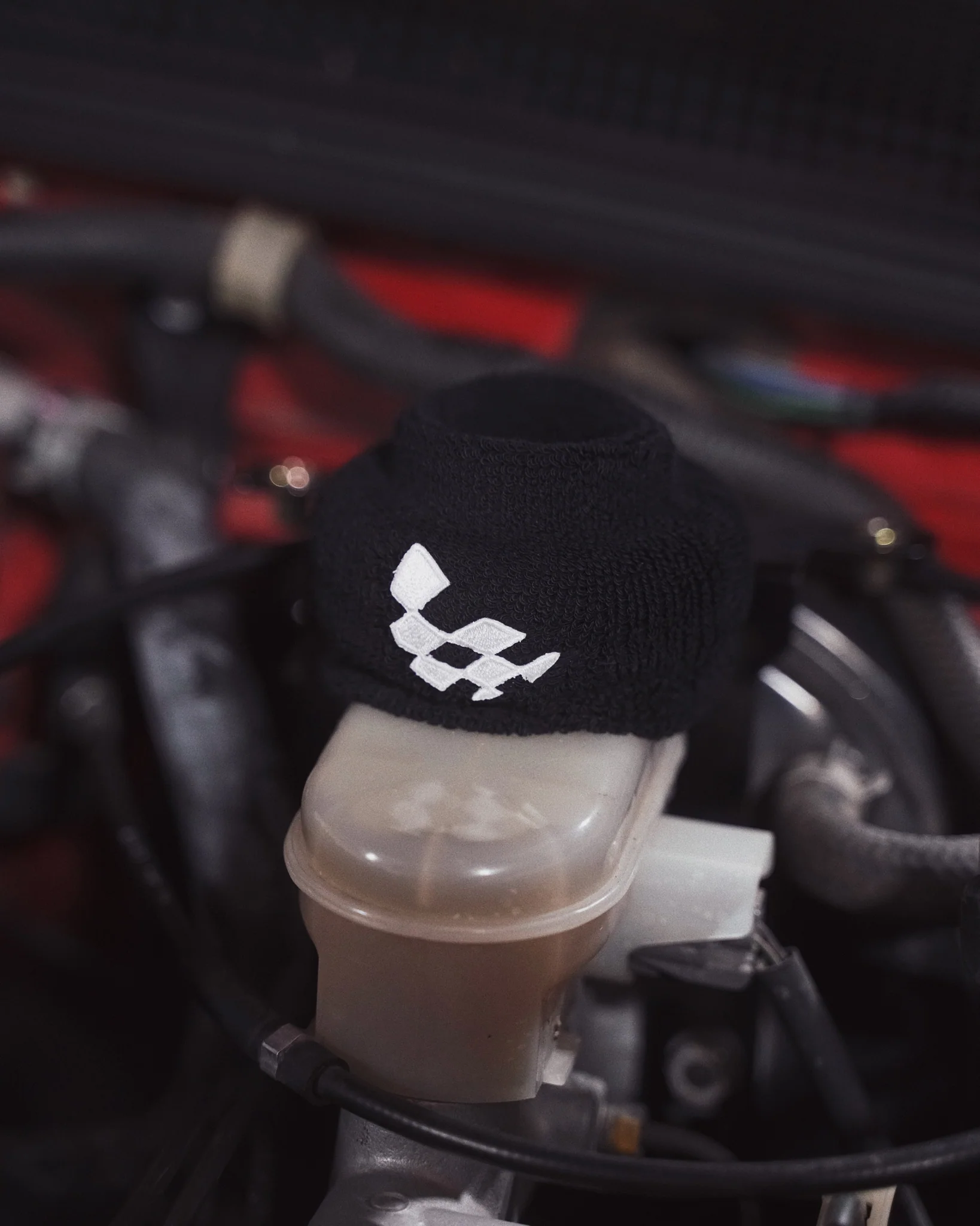RENEGADE RESERVOIR COVER - Image 5