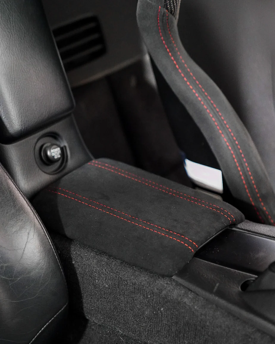 RENEGADE S2000 ALCANTARA ELBOW COVER - Image 4