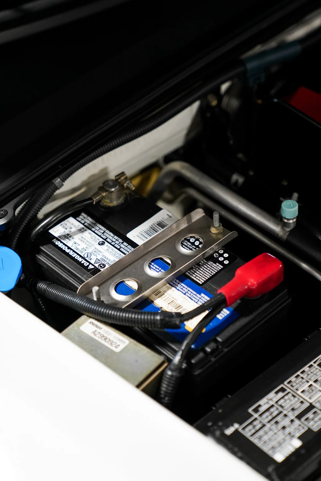RENEGADE S2000 TI BATTERY TIE DOWN - Image 10