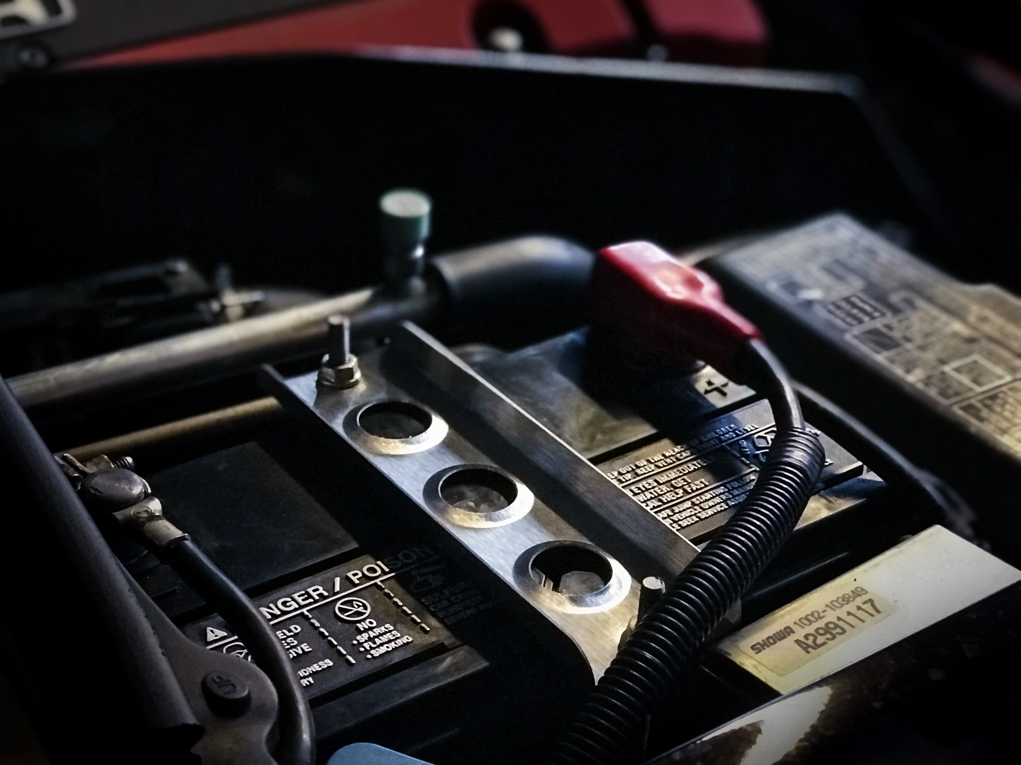 RENEGADE S2000 TI BATTERY TIE DOWN - Image 11