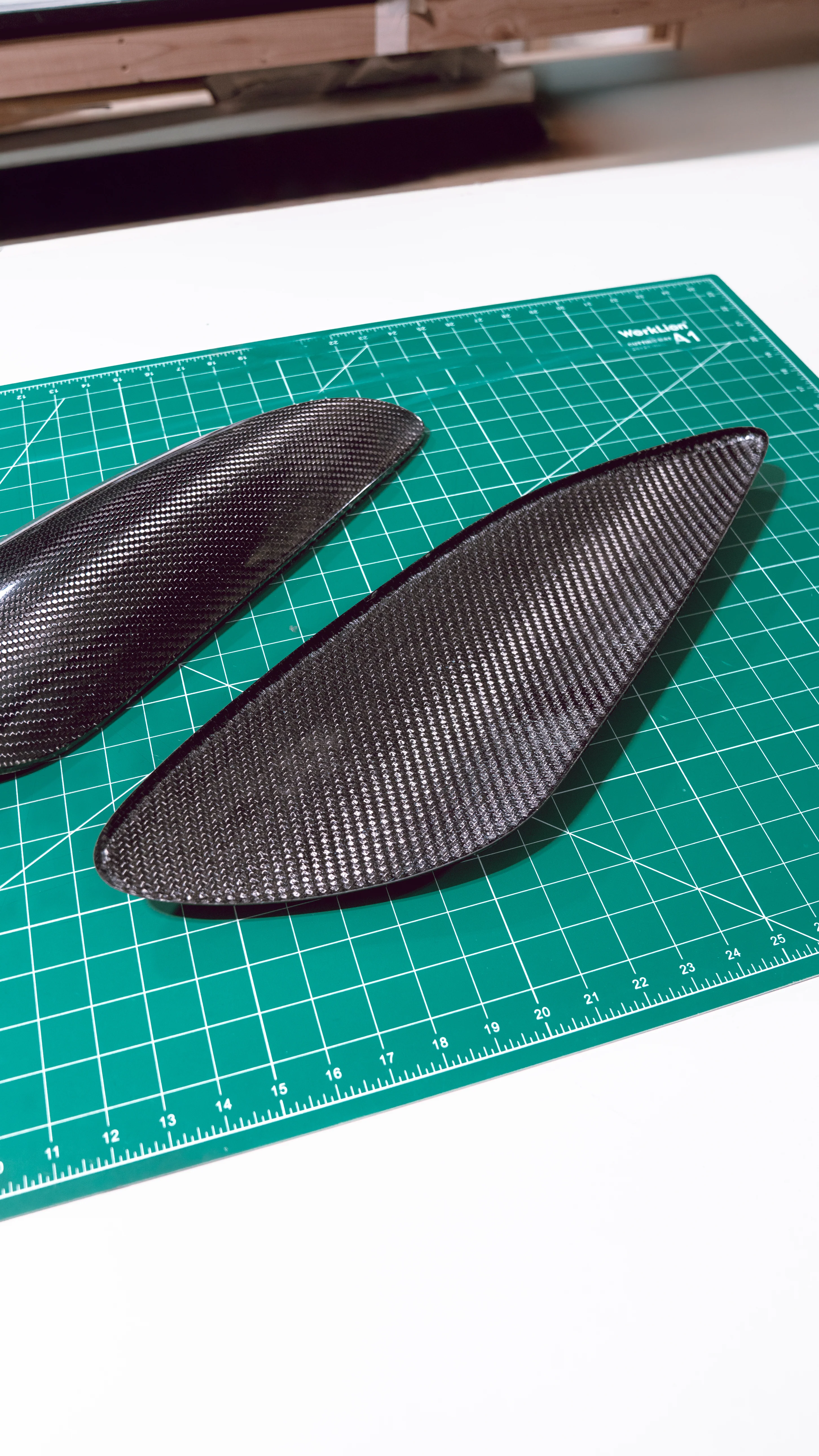 RENEGADE S2000 CARBON FIBER HEADLIGHT DELETE - Image 4