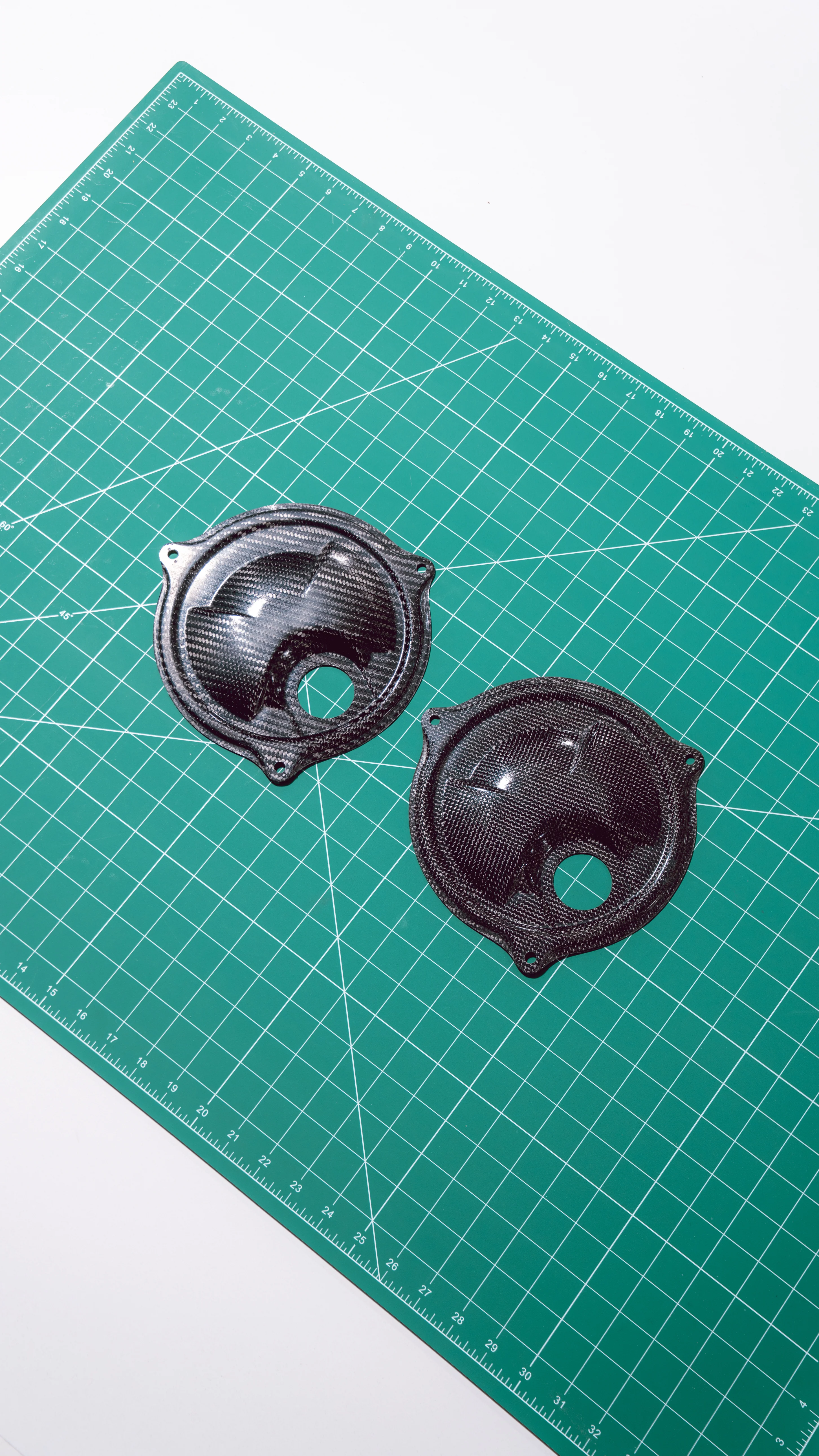 RENEGADE S2000 CARBON FUEL PUMP COVER - Image 5