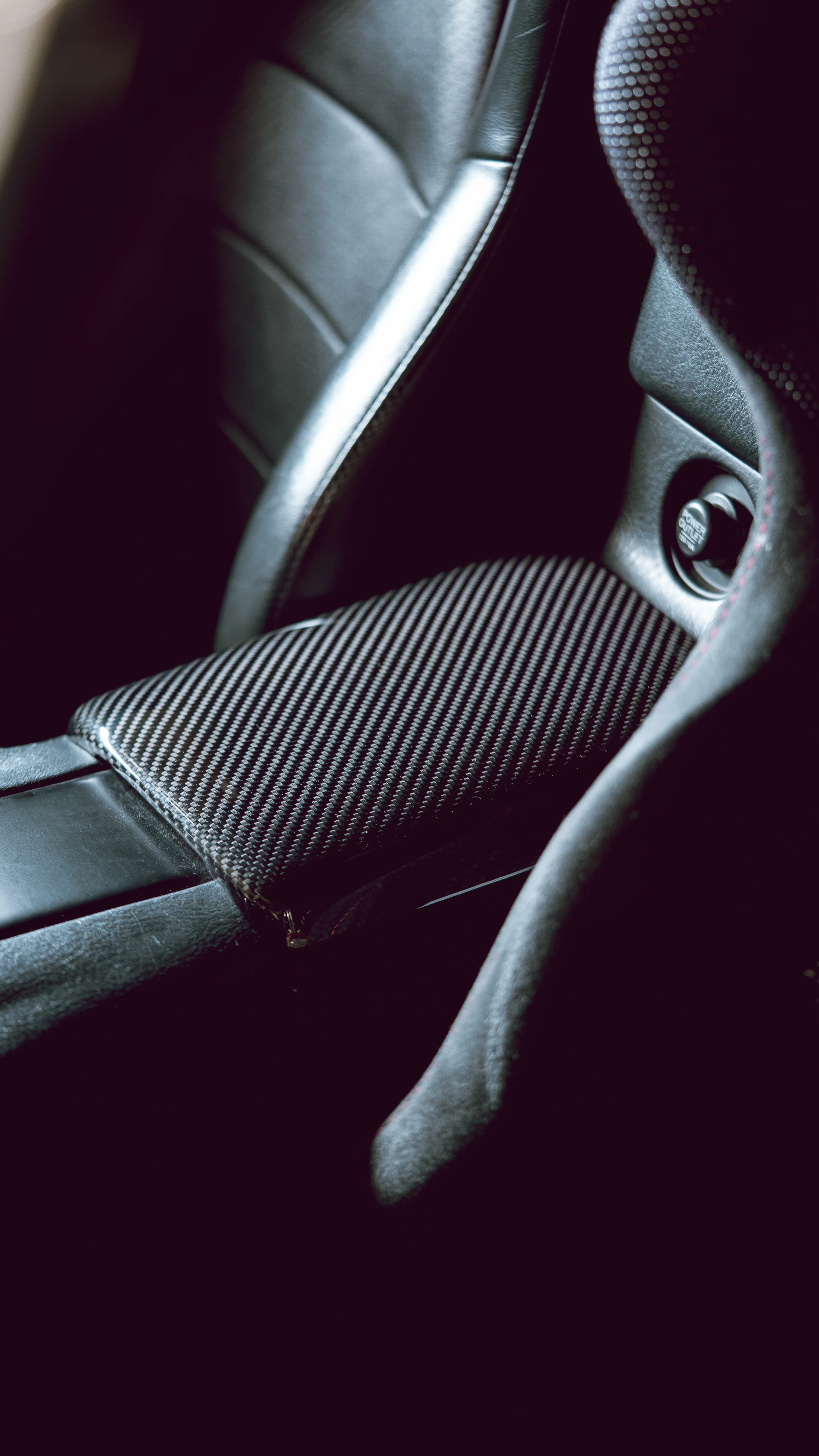 RENEGADE S2000 AP2 DRY CARBON ELBOW COVER - Image 2
